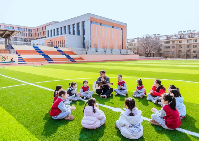 最大化资源辐射价值让每一位教师都能找到适合自身的发展路径